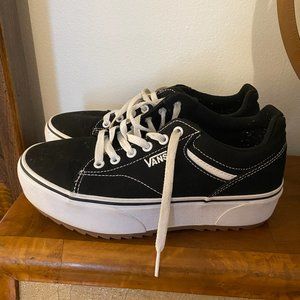 Vans Seldan Platform Low Tops Size 8